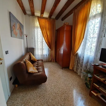 Alloggi Rivetta 3*