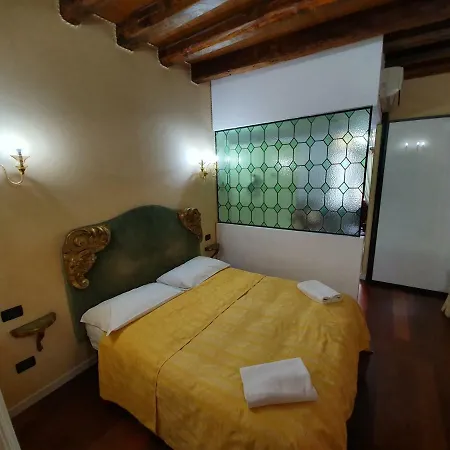 Gasthuis Alloggi Rivetta 3*