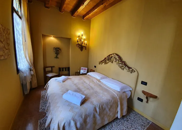 Pensión Alloggi Rivetta 3*