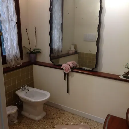 Alloggi Rivetta بيت ضيافة البندقية